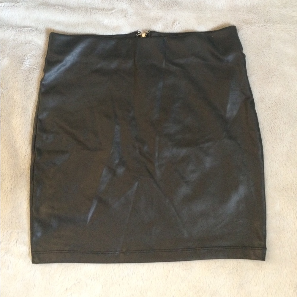 Black faux leather mini skirt