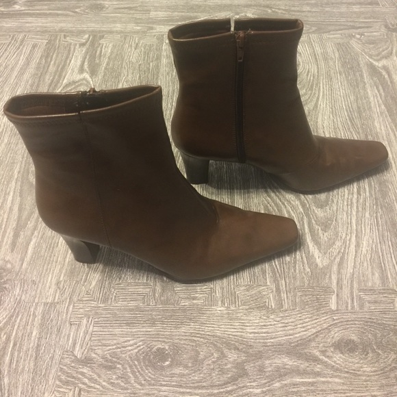 Worthington Brown Heeled Booties - Picture 3 of 4