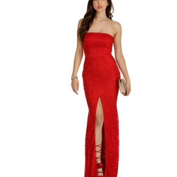 Windsor Dresses & Skirts - Strapless Red Lace Mermaid Gown