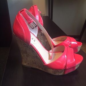 Guess wedge sandal