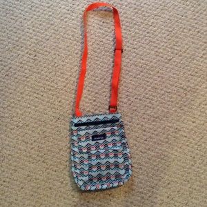 Kanu across the shoulder purse