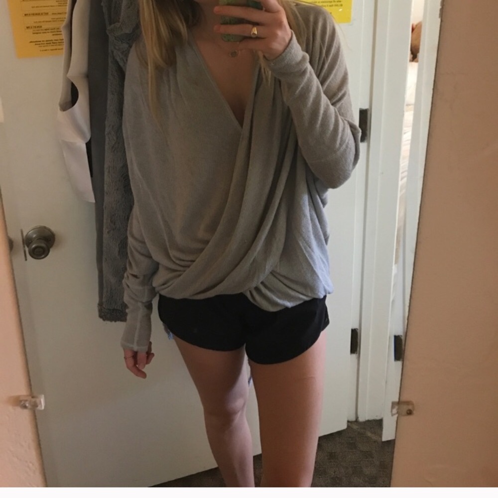 Free people pull over