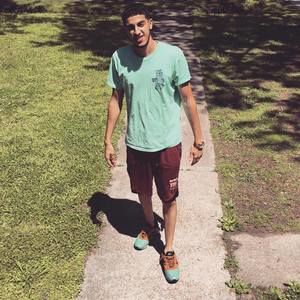 Meet your Posher, Hamza