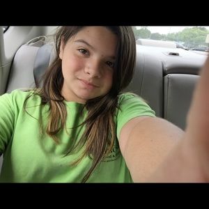 Meet your Posher, Adelina