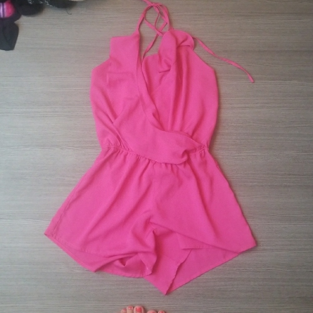 Pink romper xs