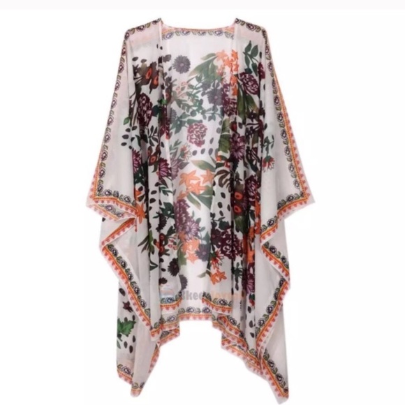 Kimono Oversized Floral and Flowing - Picture 2 of 2