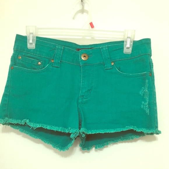 Women's Forever 21 Green Denim Shorts - Picture 1 of 5
