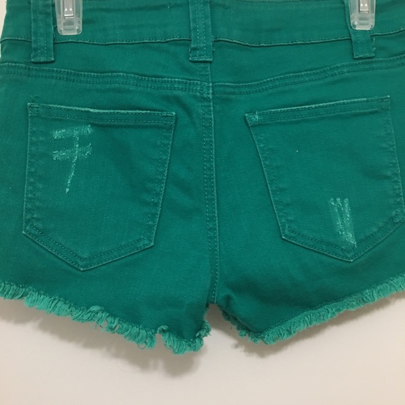Women's Forever 21 Green Denim Shorts - Picture 5 of 5