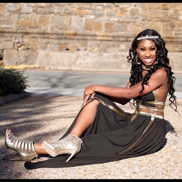 Meet your Posher, Dadrienne - Picture 1 of 1