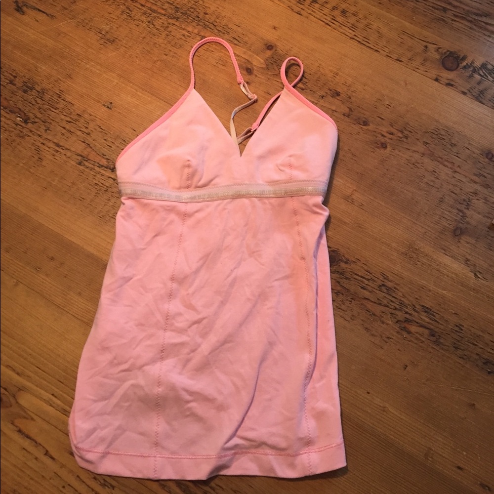 Lulu workout top in light rose pink