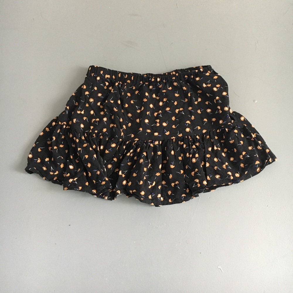✨SALE✨ Floral Skirt