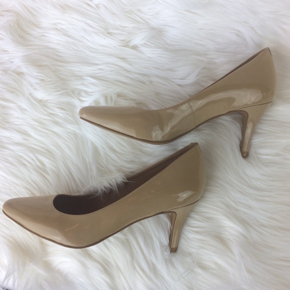 SOLD Corso Como a Pumps - Picture 5 of 8