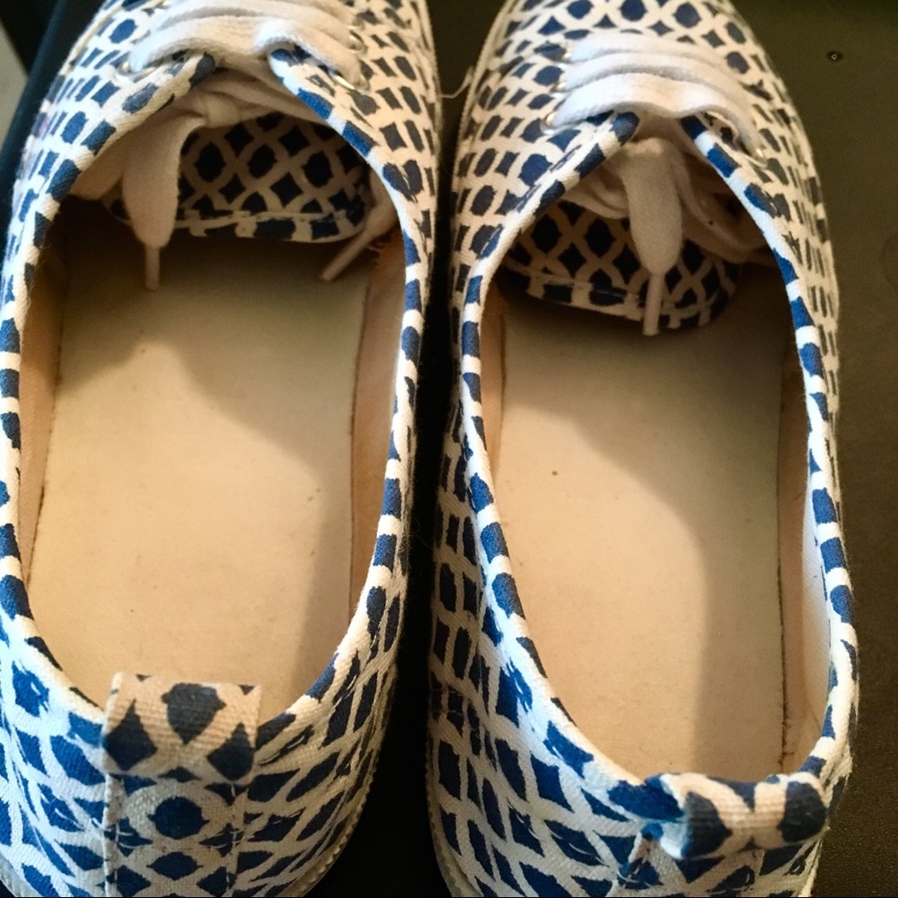 H&M Flats - Picture 2 of 2