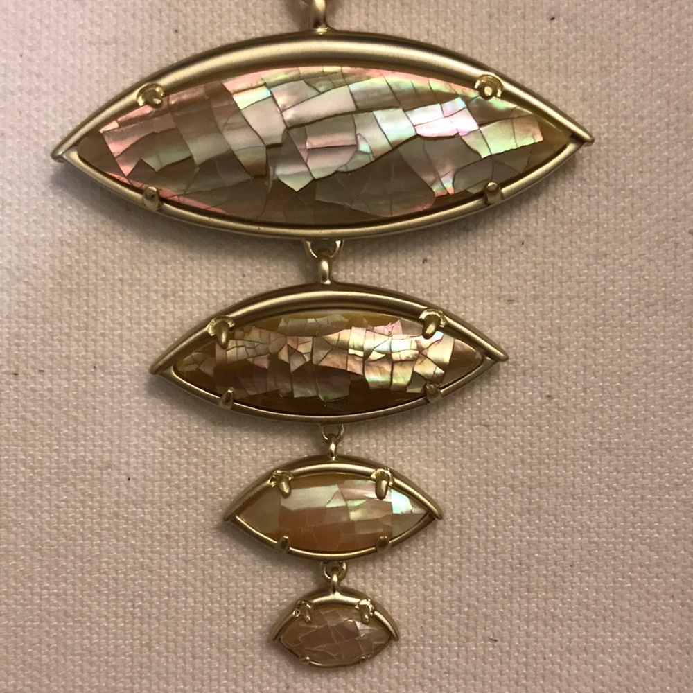 Kendra Scott Morris Statement Necklace - Picture 4 of 8