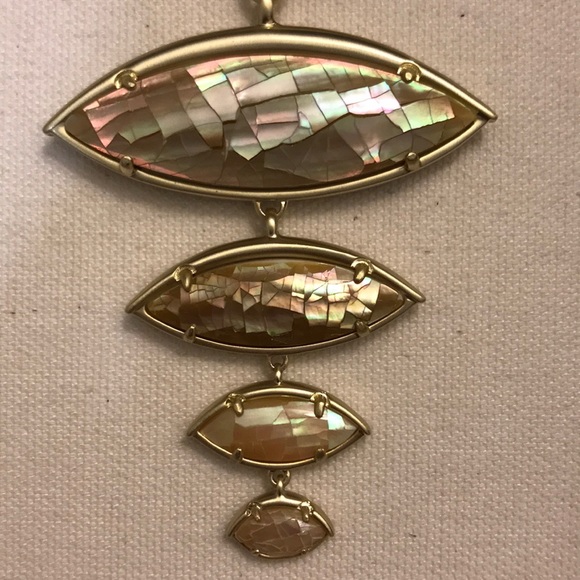 Kendra Scott Morris Statement Necklace - Picture 4 of 8