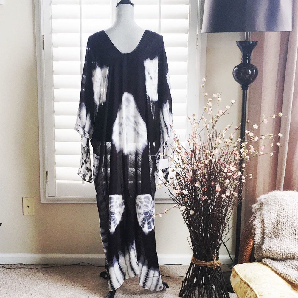 NWT 💥LAST ONE💥Beautiful Long Tie Die Kimono - Picture 4 of 4