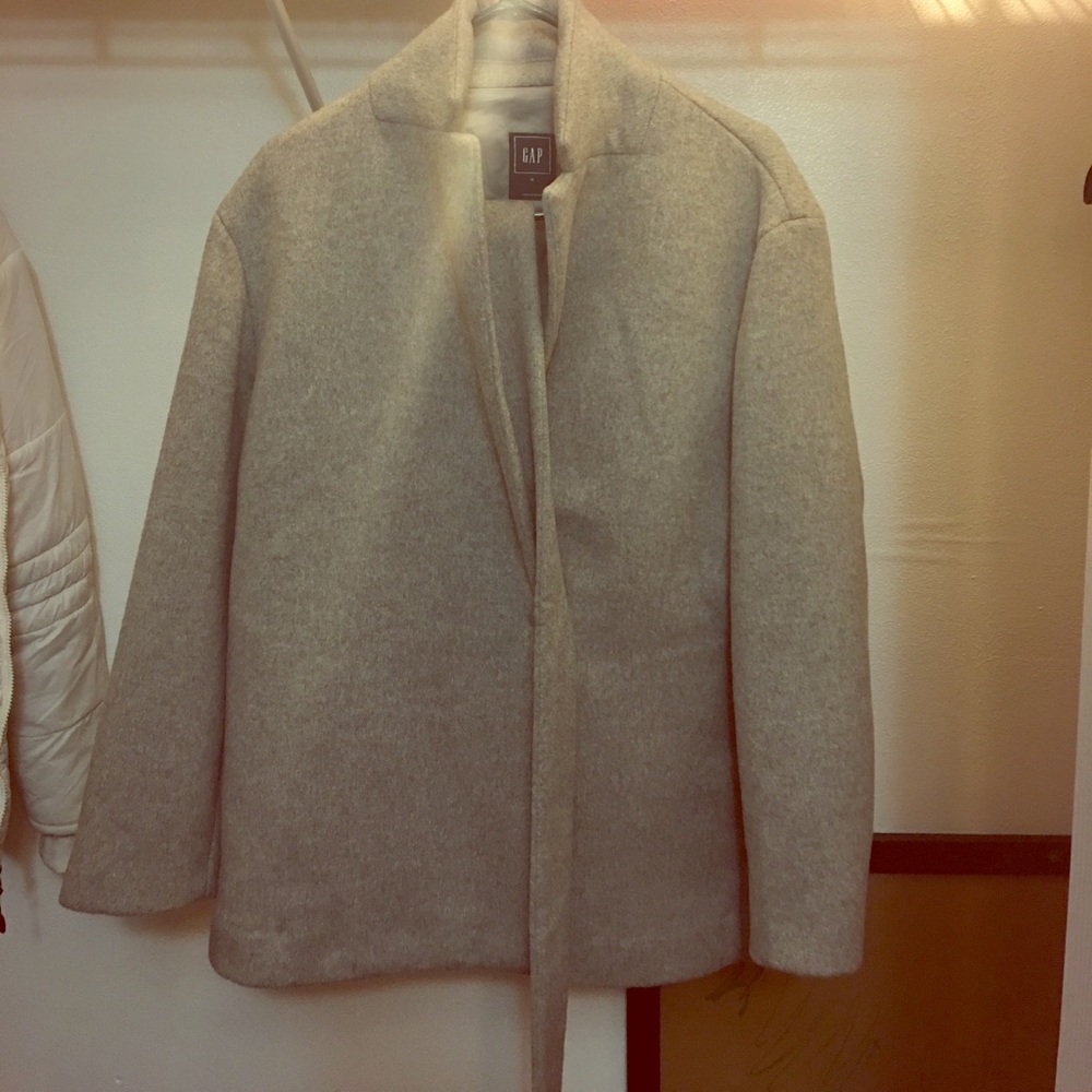 Belted GAP coat, M, NWT