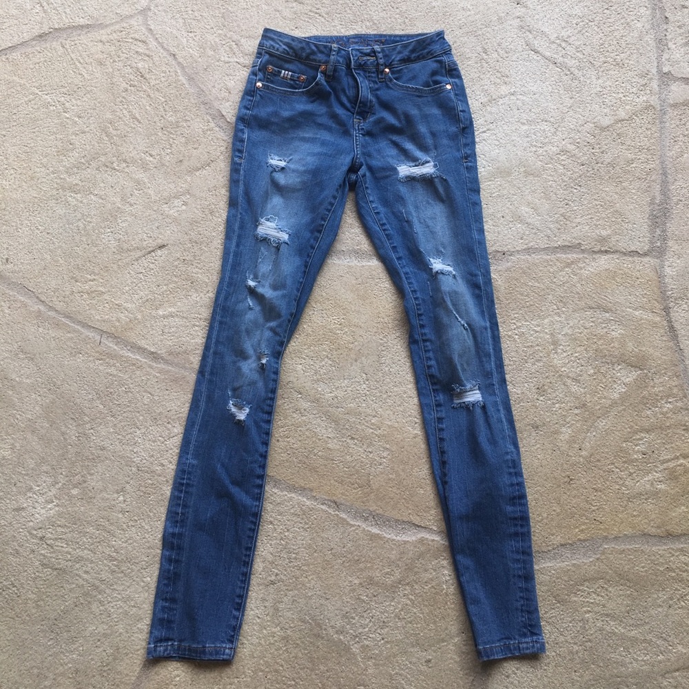 Skinny jeans