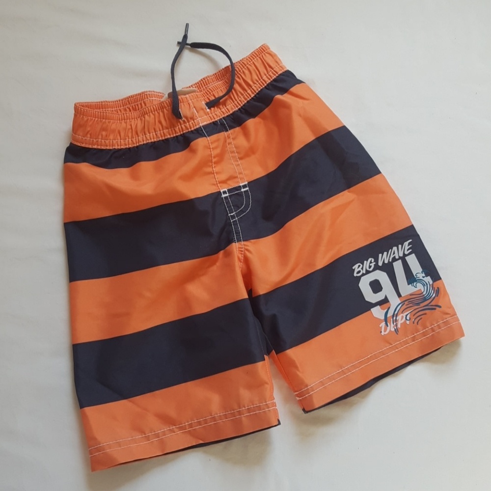 🎉HOST PICK🎉 Old Navy Boys Swim Trunks EUC