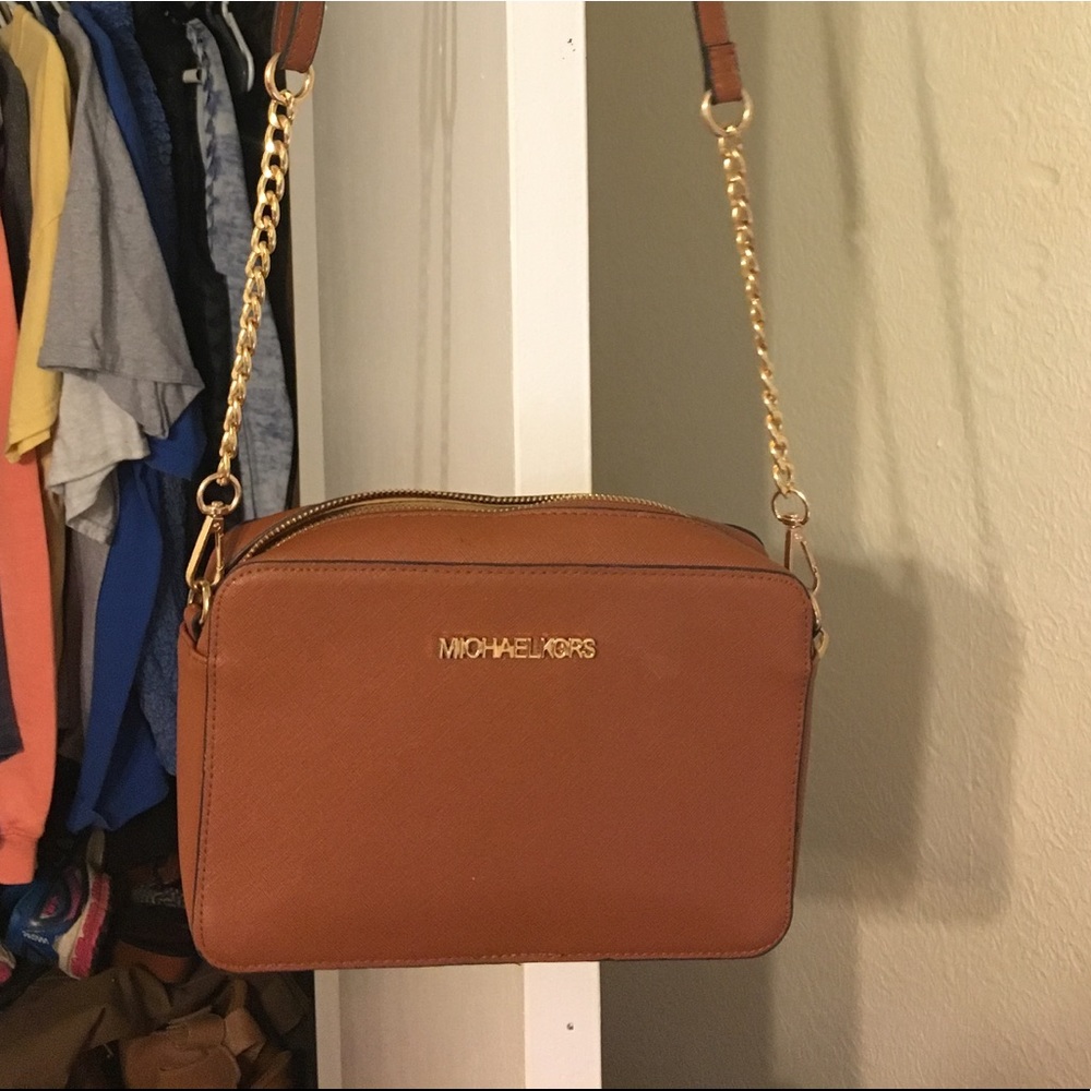 Micheal Khors cross body