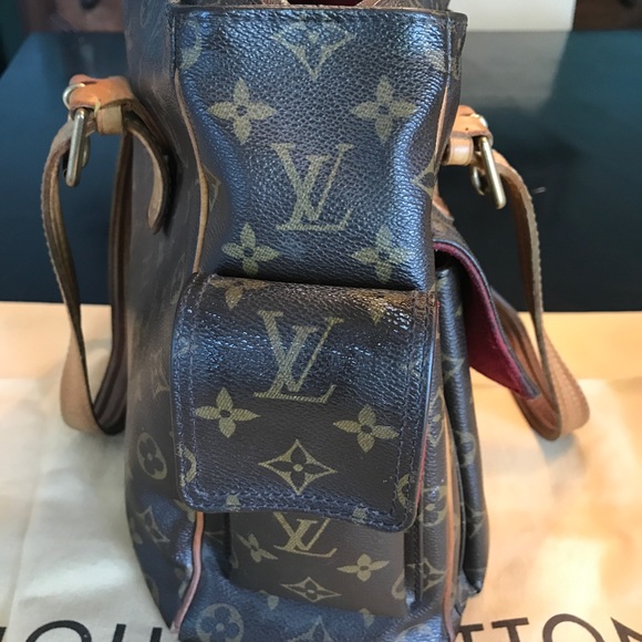 Authentic Louis Vuitton Bag 💼 - Picture 2 of 4