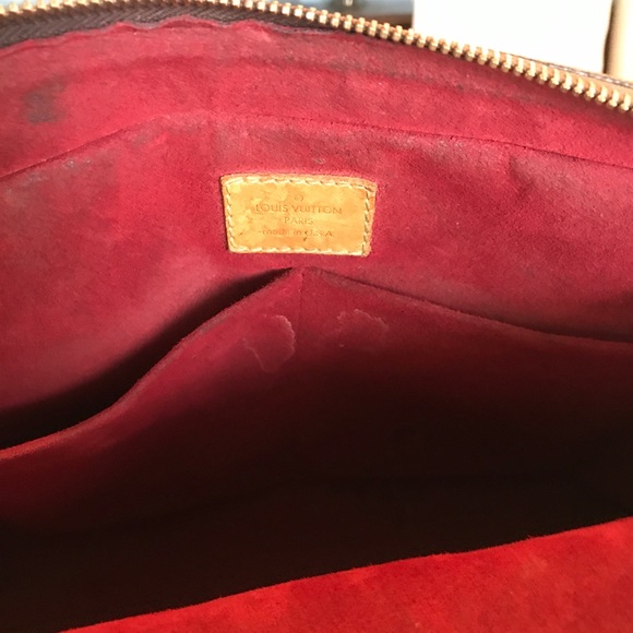 Authentic Louis Vuitton Bag 💼 - Picture 4 of 4