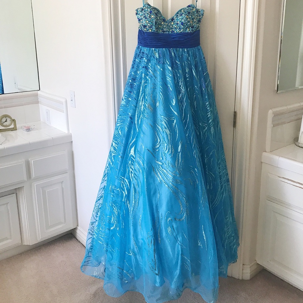 💎 Caché Prom Quince Senior Ball Dress Gown Size 8