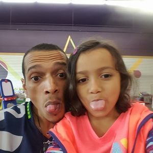 Meet your Posher, Sky