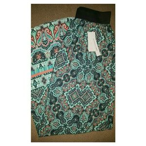 Hight Waisted Paisley Maxi