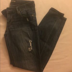 Distressed skinny jeans/legging (Stella-low rise)