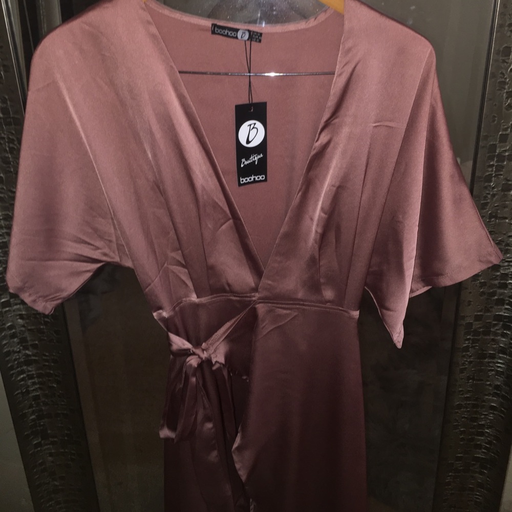 Boohoo Kimono dress