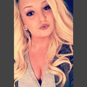 Meet your Posher, Alicia