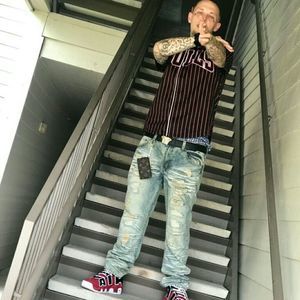 Meet your Posher, Rob oggates