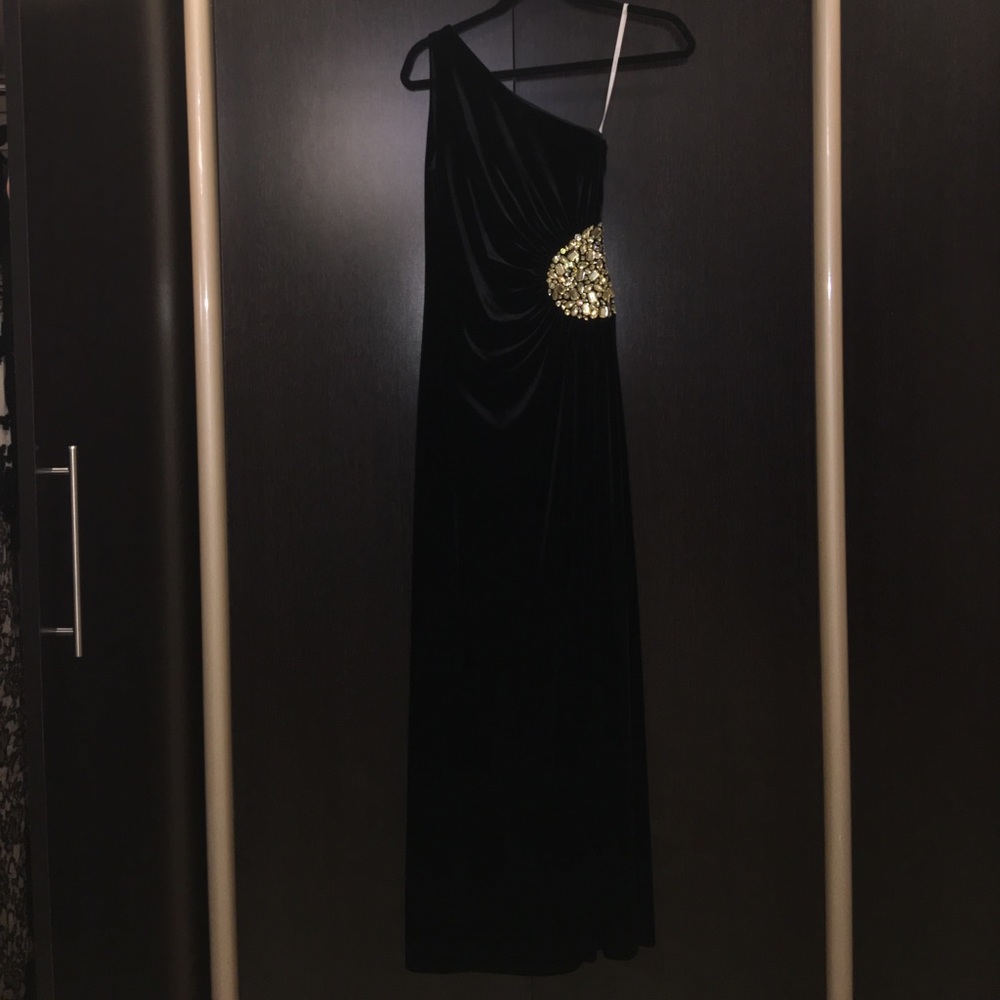 Stunning black velvet gown with rhinestones