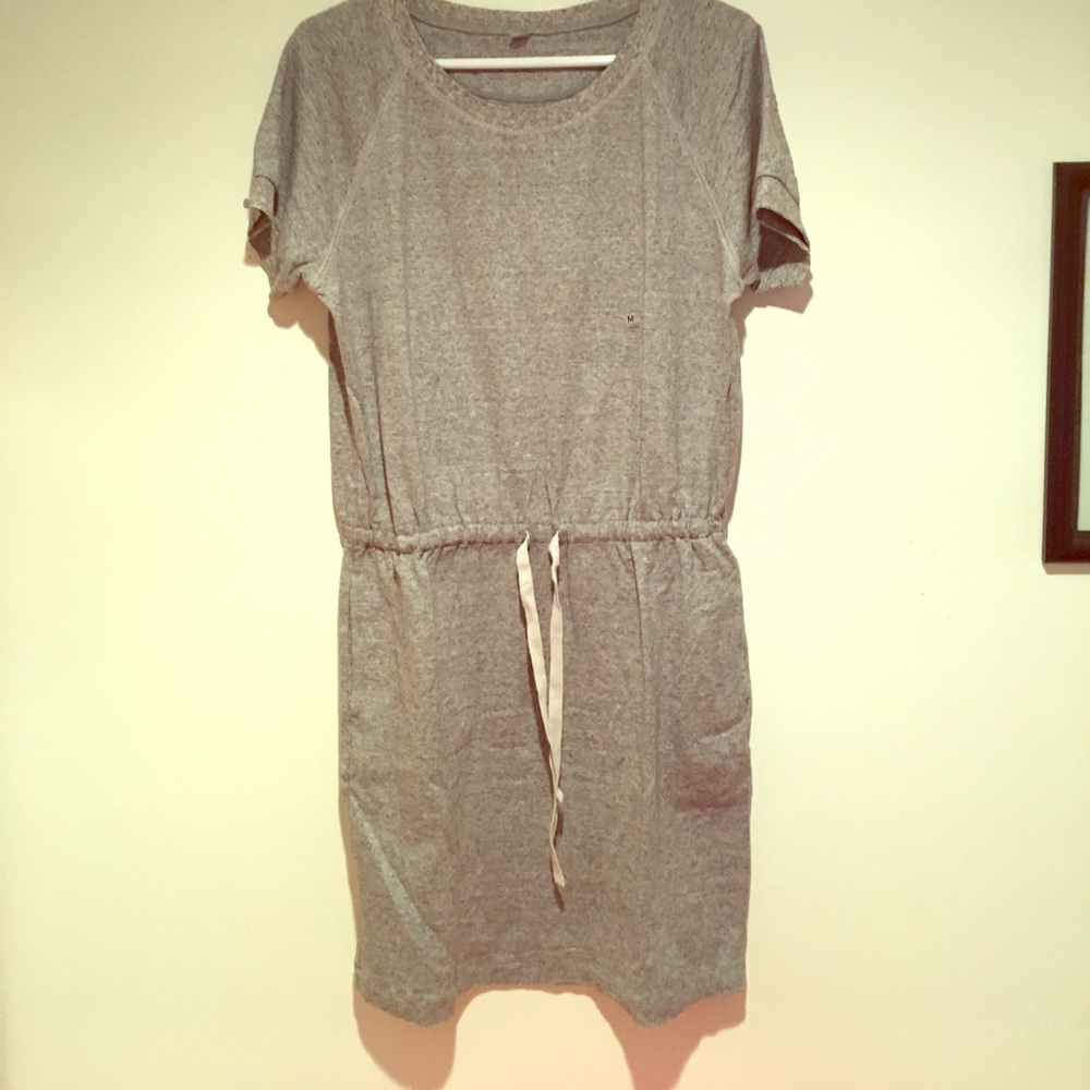 UNIQLO Stretch Jersey Dress