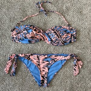 Zara Bikini Set. Top M (fits S), Bottom S