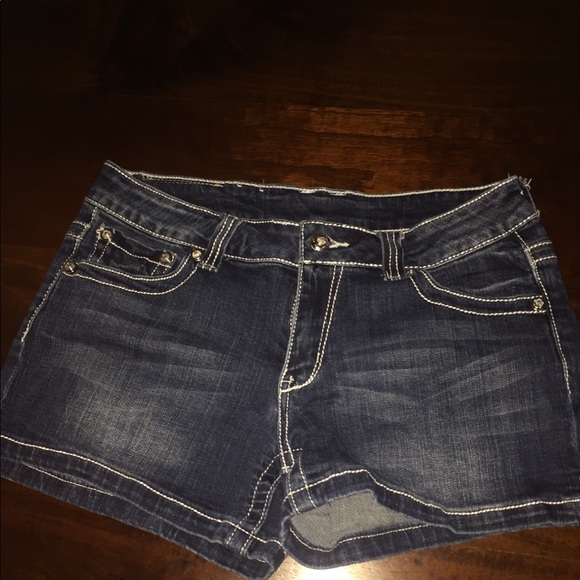 Shyanne Jean Shorts - Picture 1 of 5