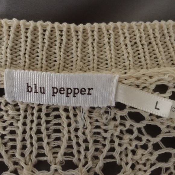 Knit pullover - Picture 3 of 3