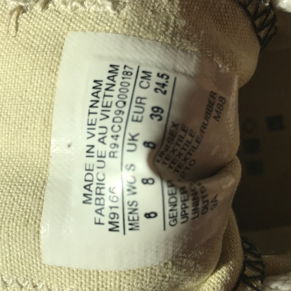 Converse - Picture 4 of 5