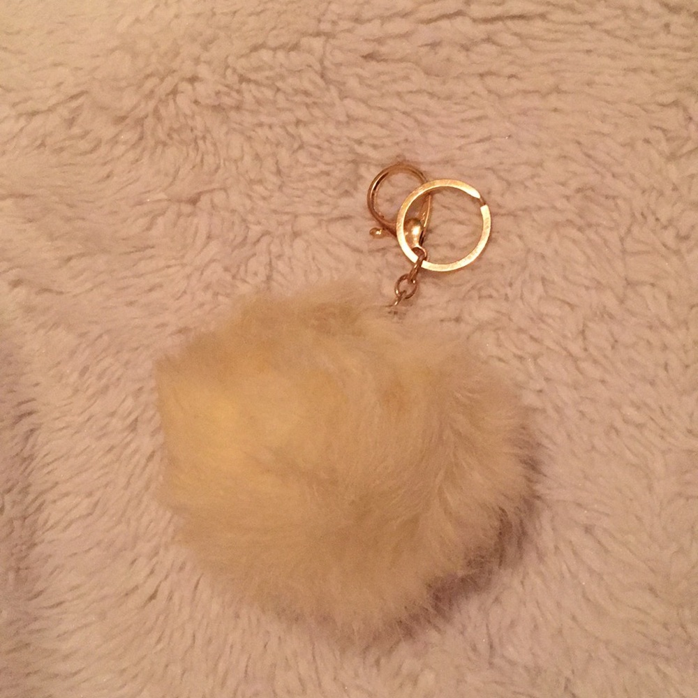 Cream Pompom Keychain