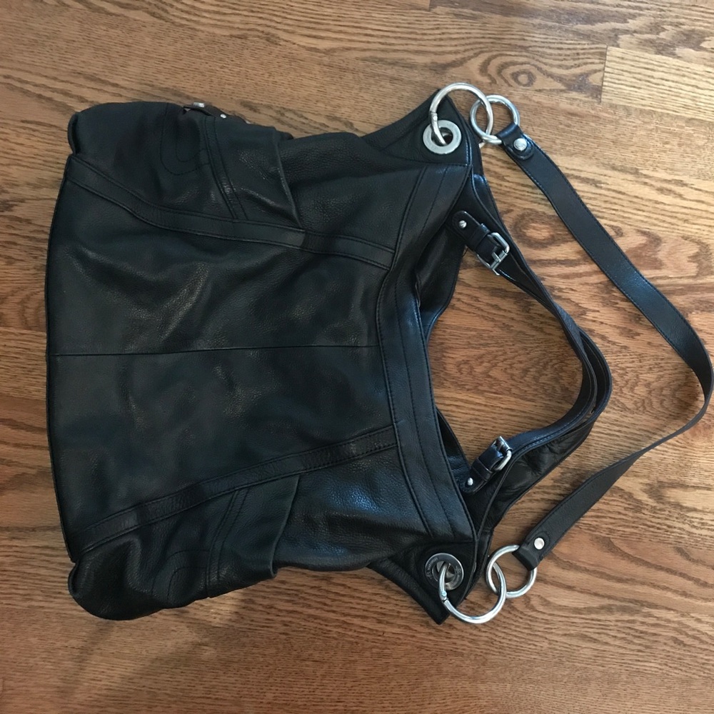 B Markowsky black leather purse with silver rings