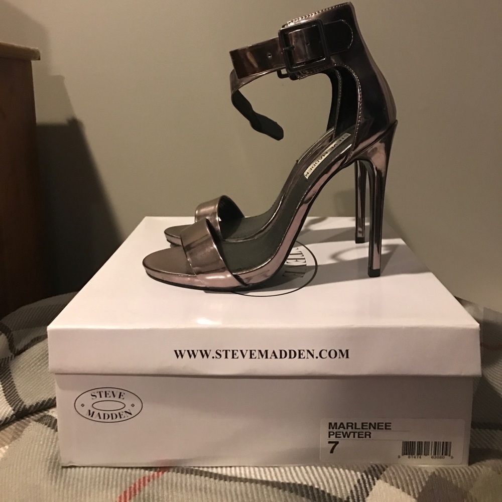 Steve Madden MarlenneeSandal