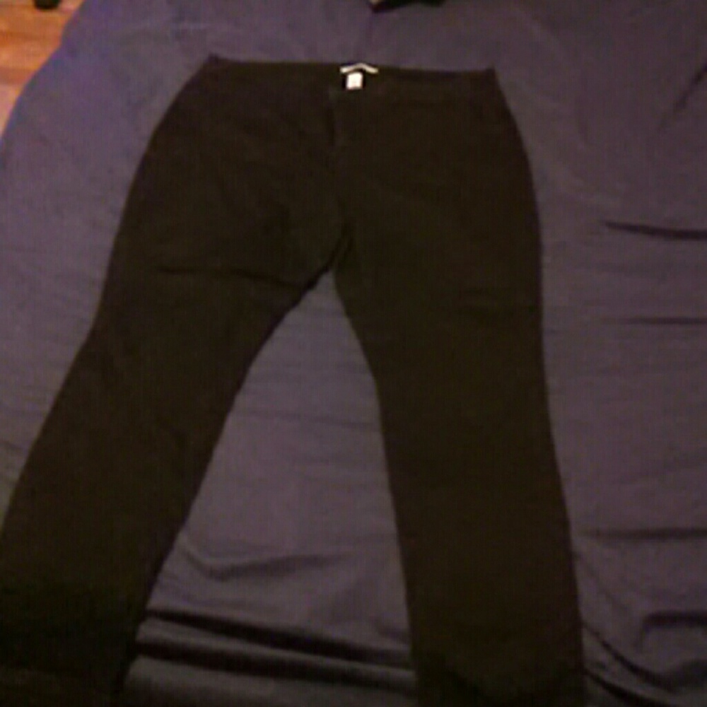 Skinny black jean plus