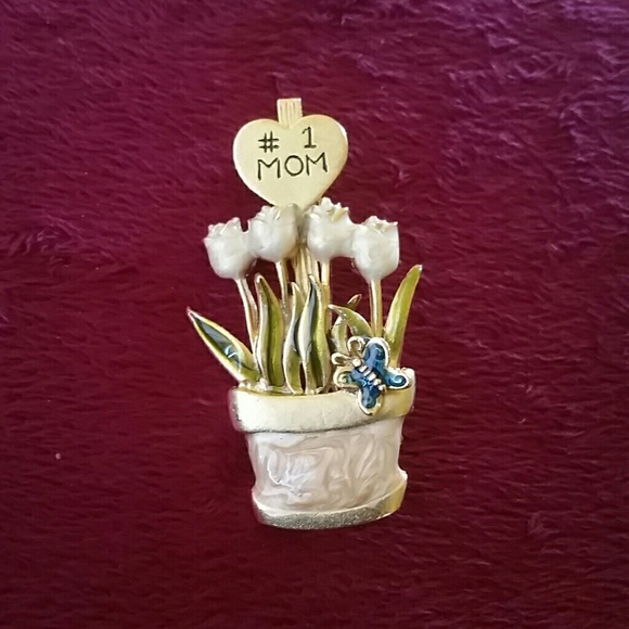 FREE,w/another purchase.  Brooch, #1 Mom - Picture 1 of 1