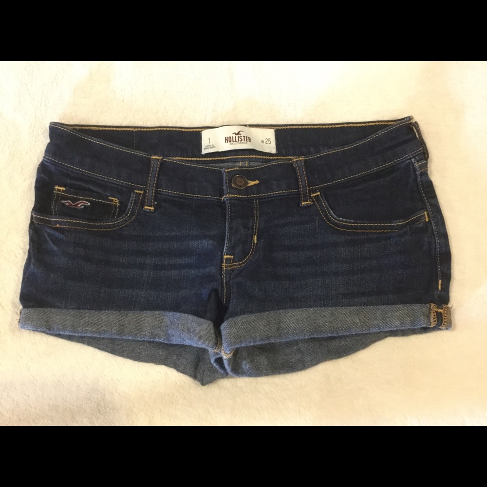 Size 1 Hollister Jean shorts