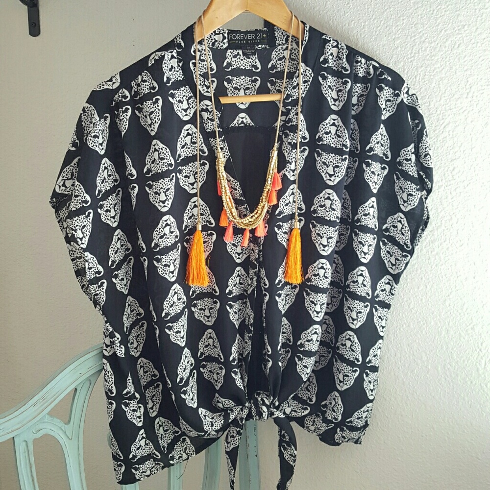 💗HOT DROP! Forever 21 cheetah blouse top flow tie