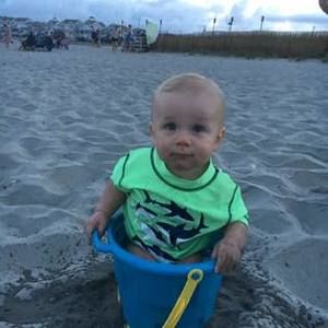 Meet your Posher, Leslie