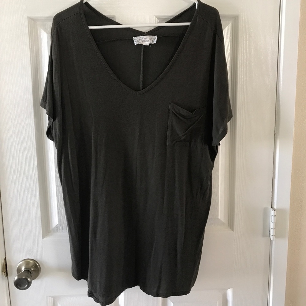 Green flowy shirt
