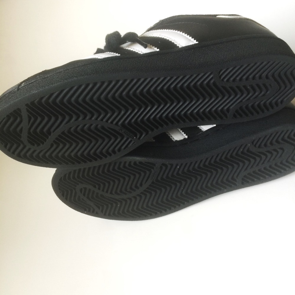 Black Adidas - Picture 3 of 4