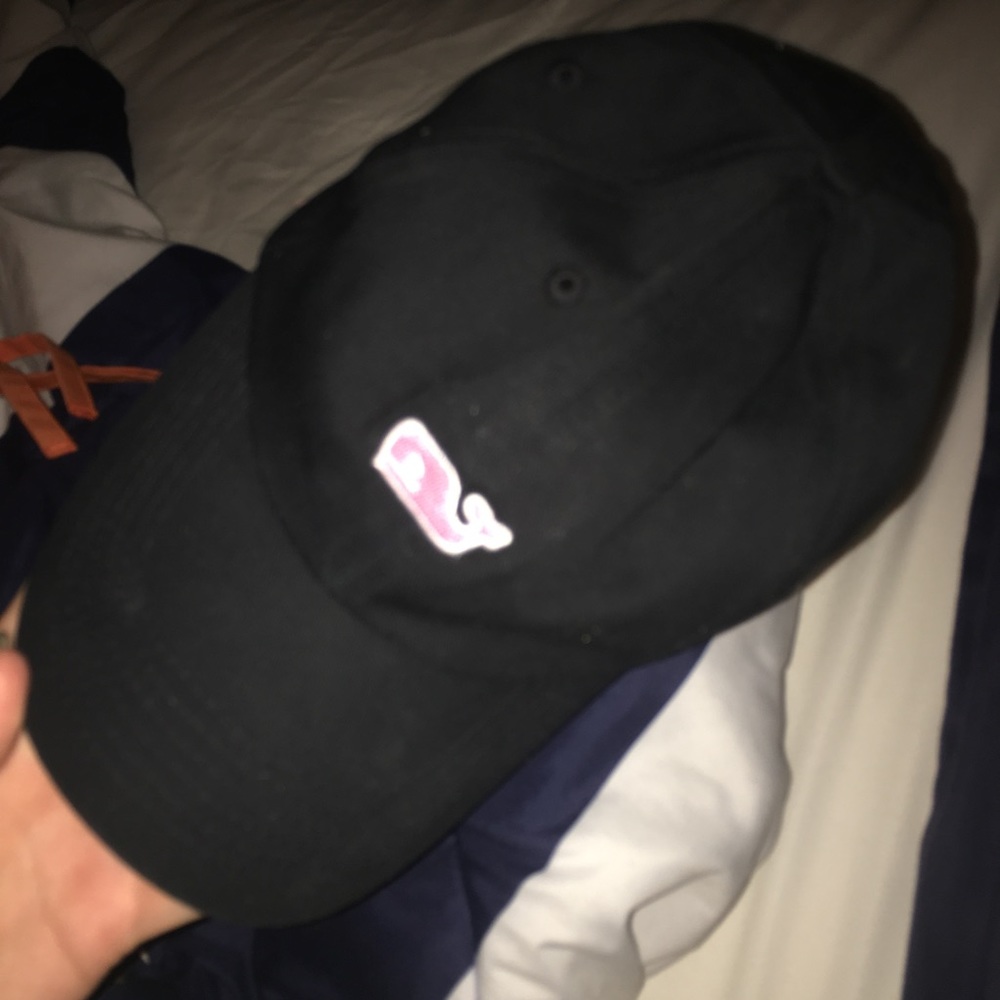 Black Vineyard Vines baseball cap- new w/o tags